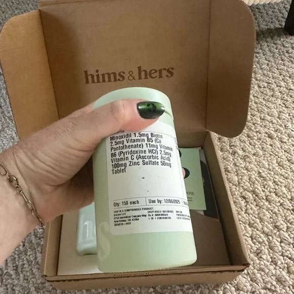Hers Hair Vitamins plus minoxidil New! - Picture 1 of 2